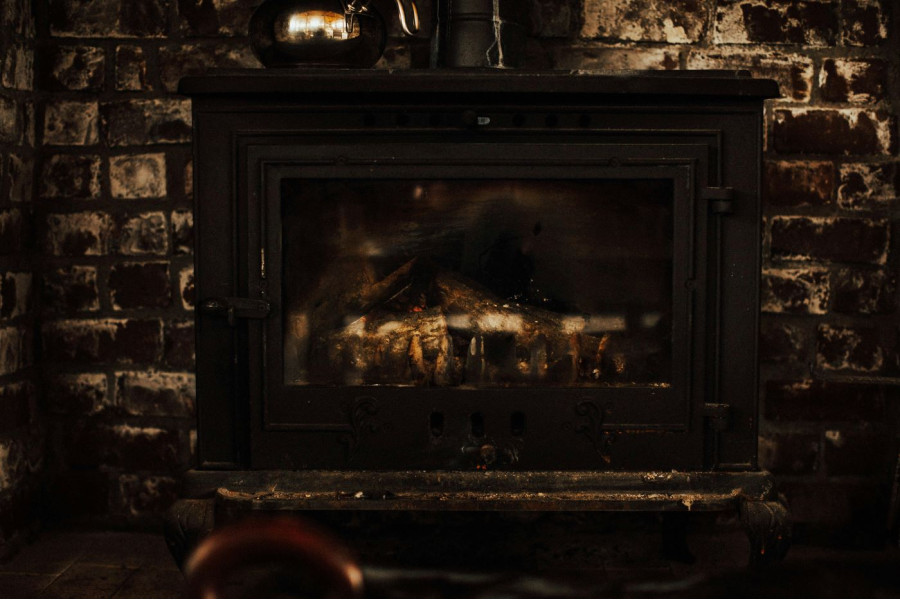 Как облагородить печь в частном доме: варианты отделки и материалы