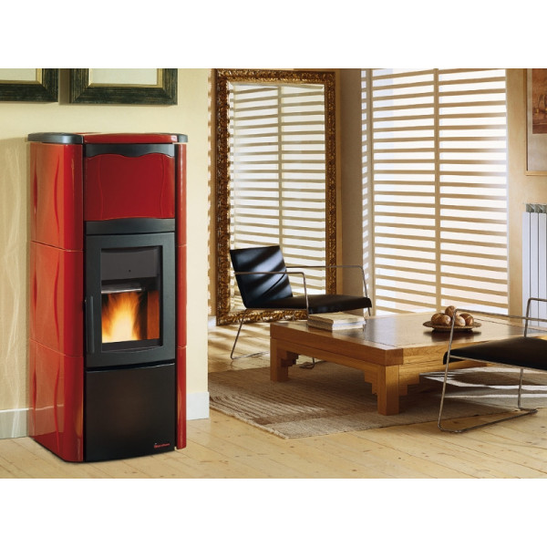 Печь пеллетная La Nordica LUCREZIA IDRO Bordeaux