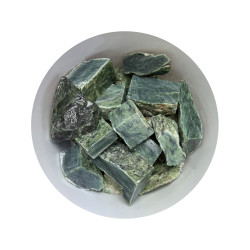 Камни для сауны Нефрит колото-пиленые 5-12 см / 10 кг